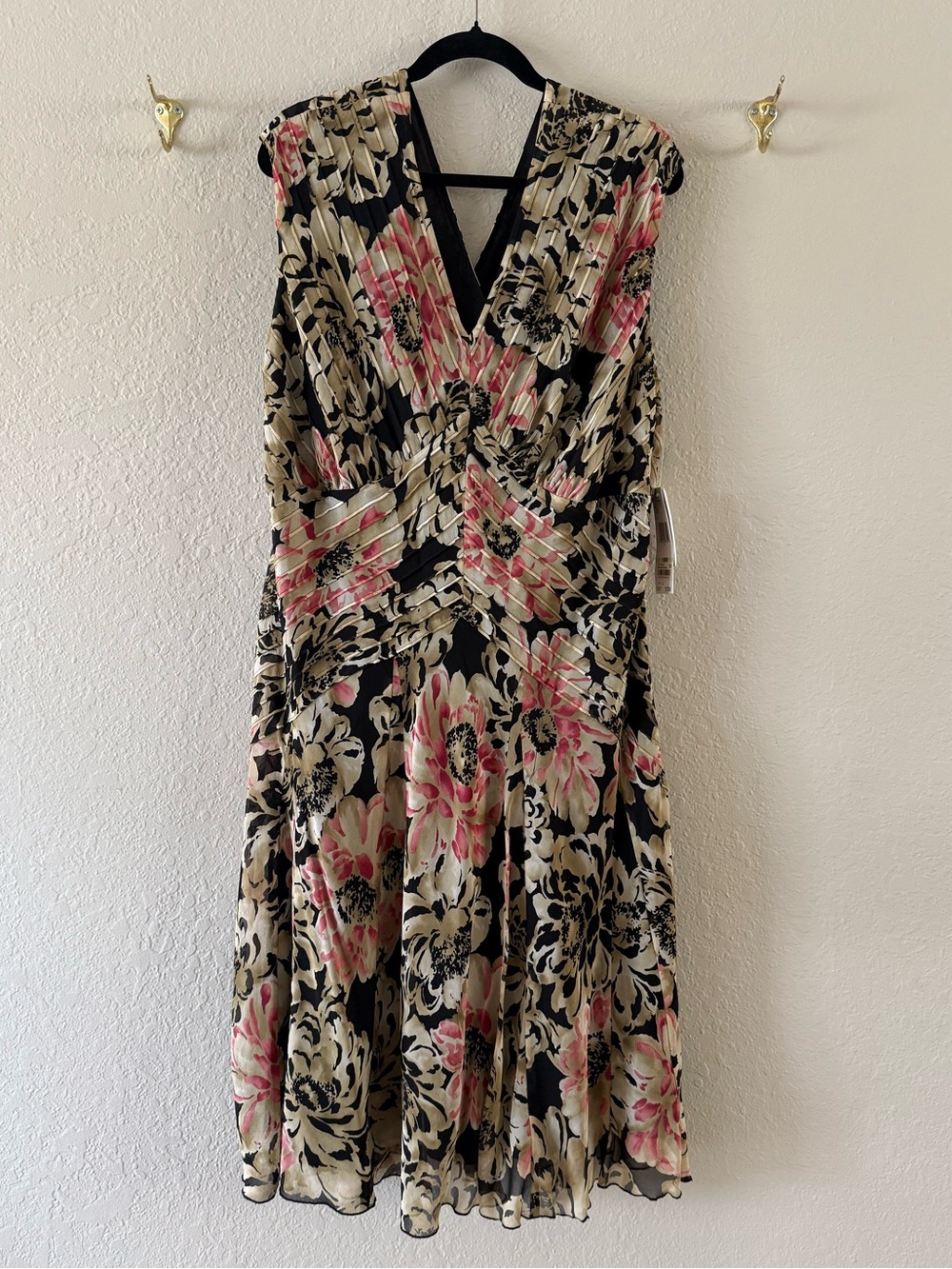 NWT 100% Silk Jones New York Floral Sleeveless Midi Dress 18W Beige Black Rose